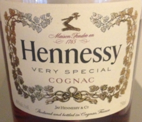 Hennessy VS label